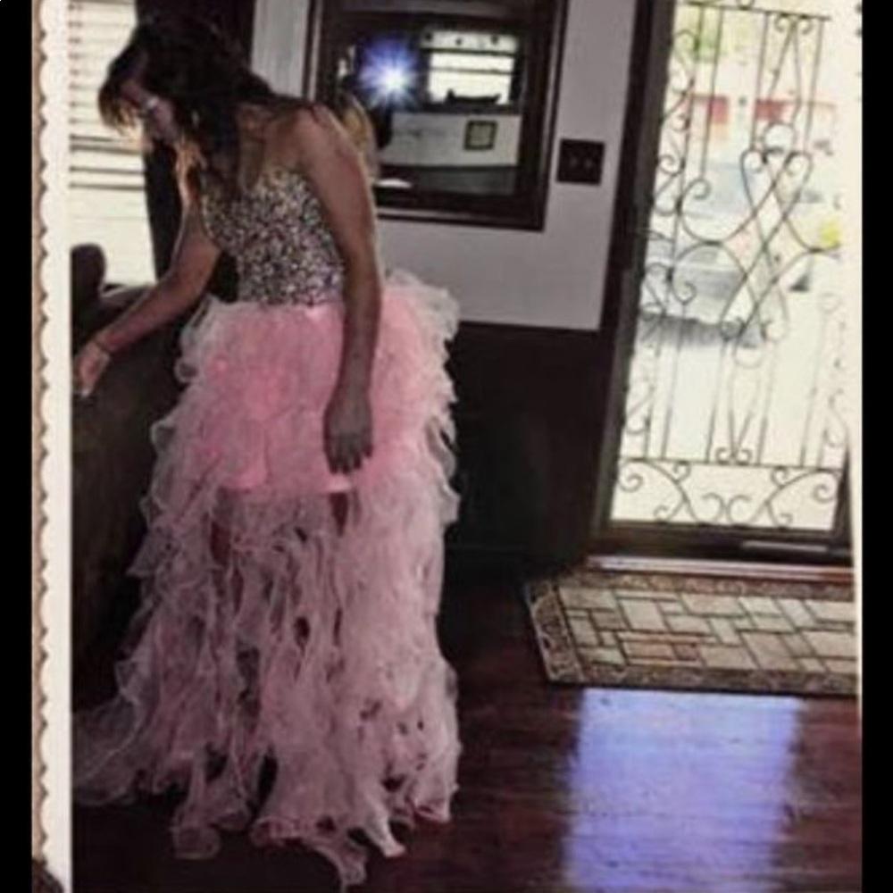 Prom dress - Picture 5 of 5